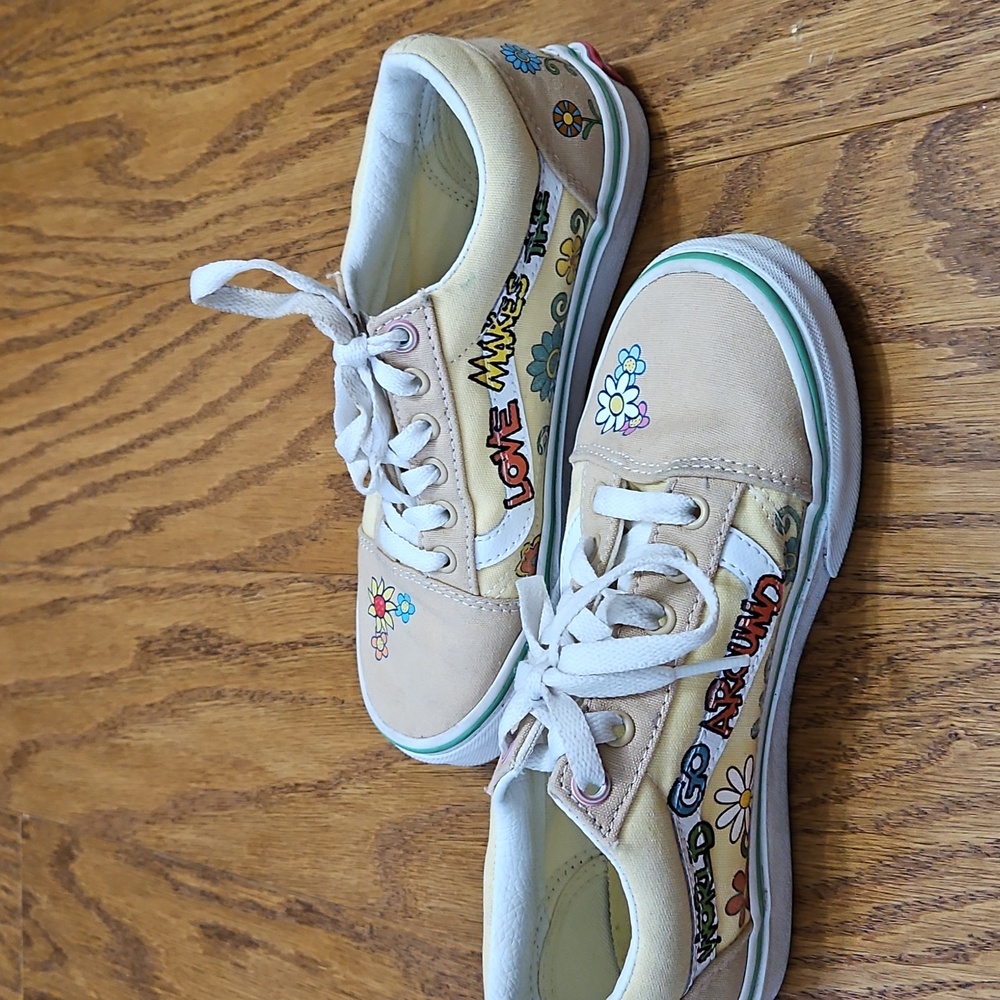 Vans x Sesame Street Elmo Love Makes The World Go Around Old Skool sz 3 - Picture 5 of 6